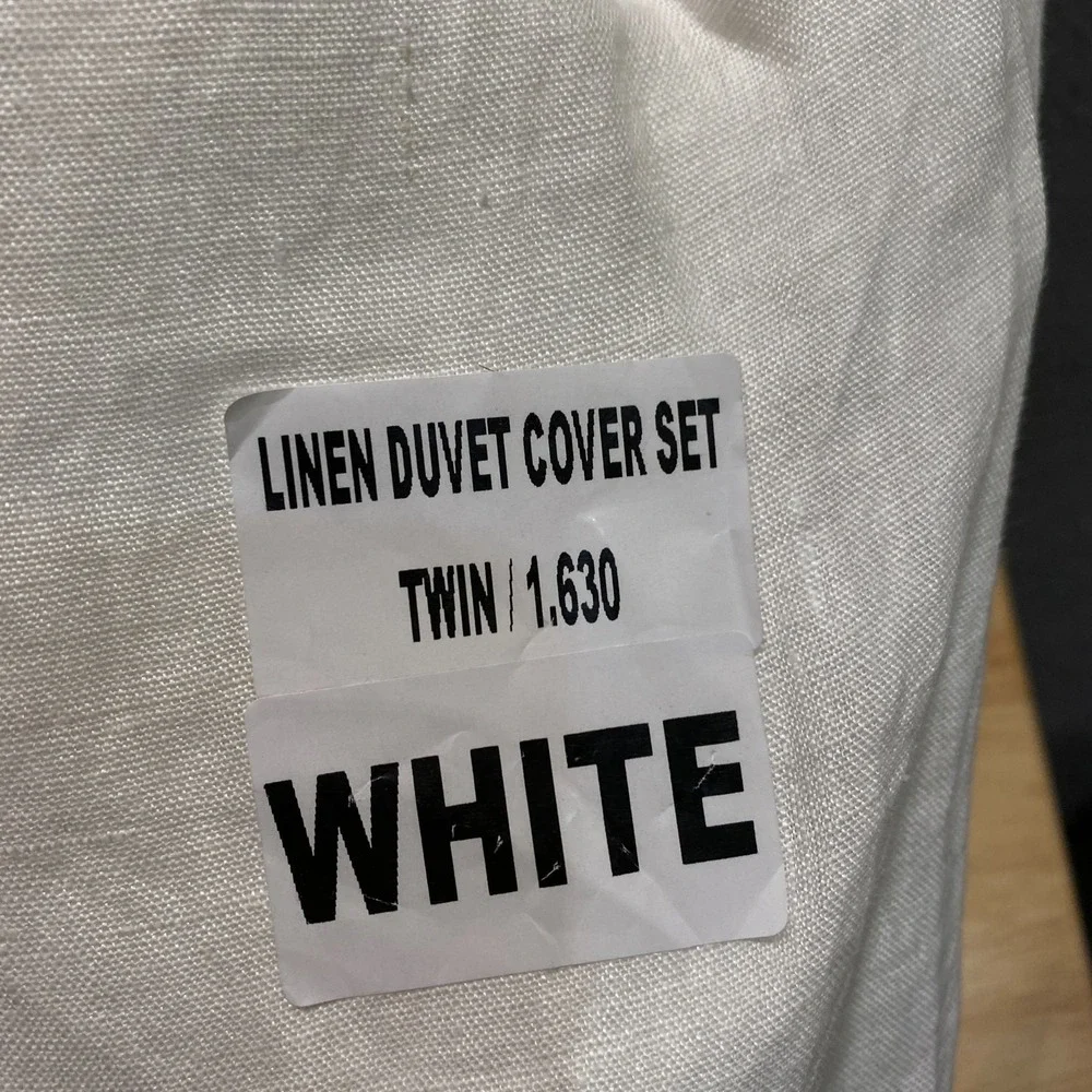 Quince European Linen Duvet Cover Set w/ Shams Twin Size White